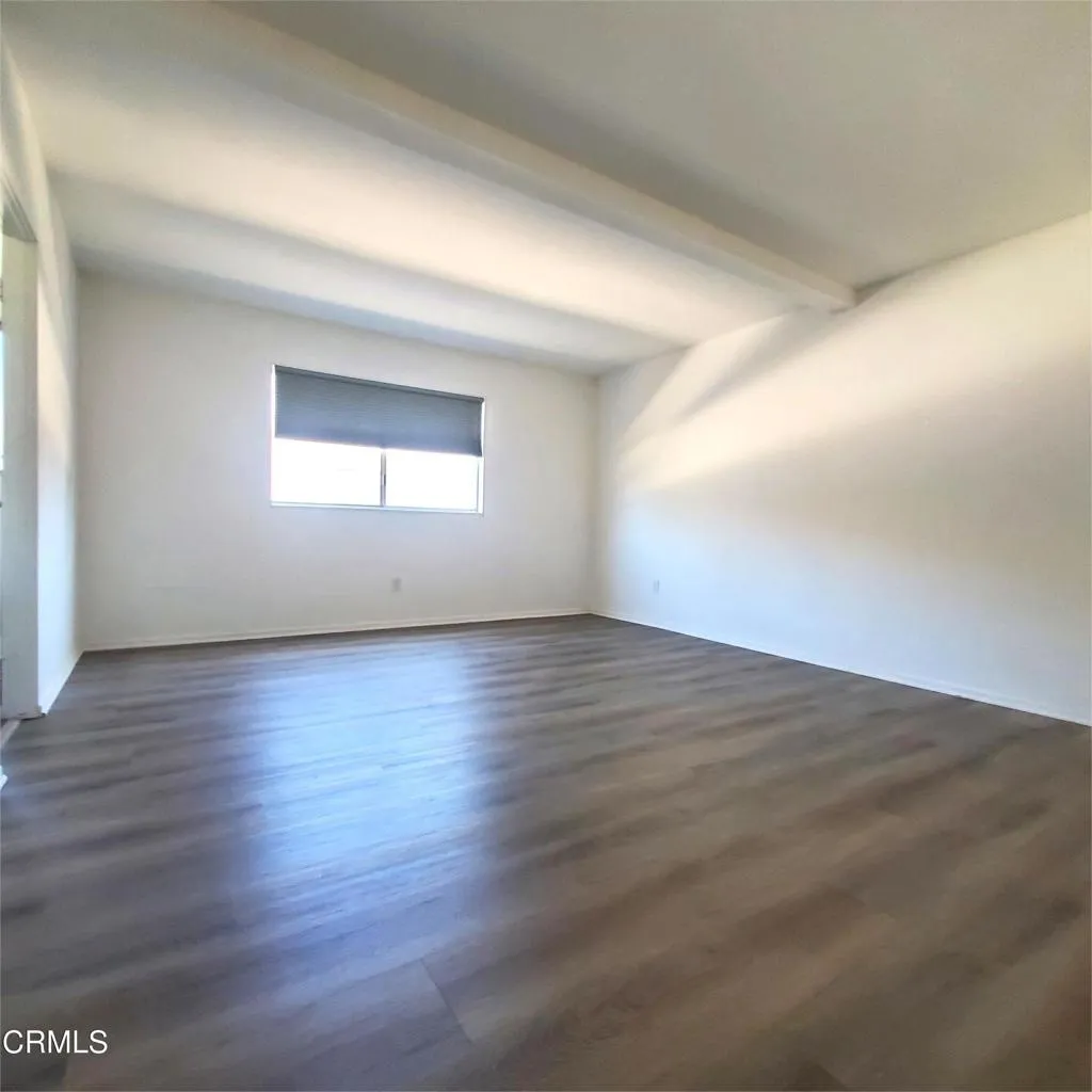 4231 Sarah Street 15, Burbank, California 91505 home-pic-23